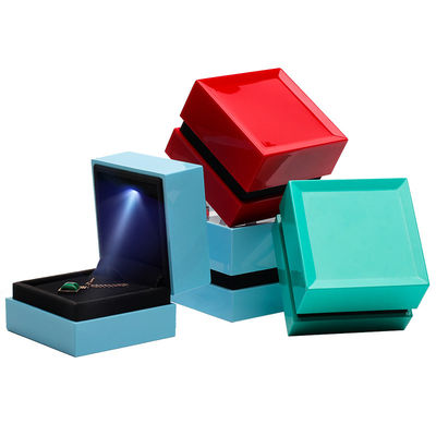 Hanhong Square Spray Paint Multicolor Jewelry Box con stampa a schermo di luce e seta