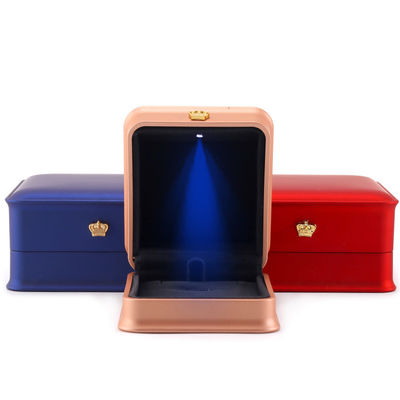 Braccialetto a LED multicolore Collare Ring Box con materiale di velluto di plastica da Hanhong