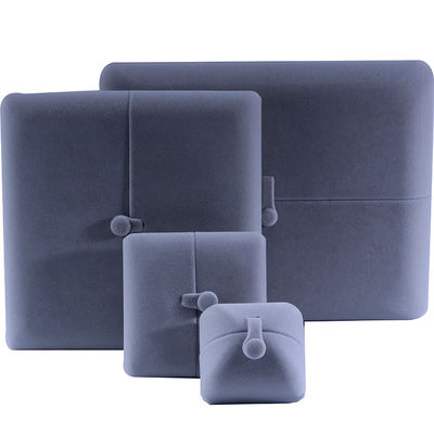Flat Open Grigio Soft Velvet Gioielleria Scatola di stoccaggio con bottone di chiusura