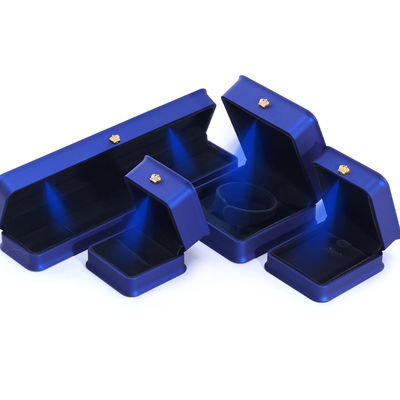 Scatola di imballaggio per gioielli di lusso con luce a LED e nuovo design fatto a mano