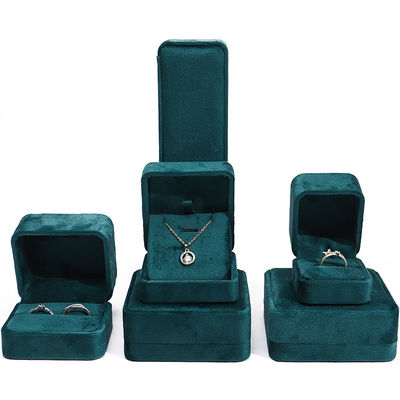 Wholesale Manufacturing Luxury Jewelry Box packaging Personalized Custom logo high end Collare verde scuro Bracciale Orecchini Anello Packaging Velvet Jewelry Box
