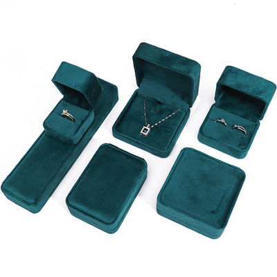 Wholesale Manufacturing Luxury Jewelry Box packaging Personalized Custom logo high end Collare verde scuro Bracciale Orecchini Anello Packaging Velvet Jewelry Box