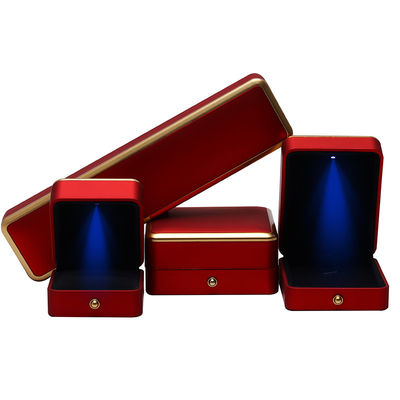 Anello di collana di lusso di plastica a spruzzo dipinto su misura Red LED Gioielleria a mano