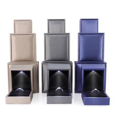 Gioielli pacchetto per Hanhong logo personalizzato lusso pelle finta argento LED scatola Contattateci