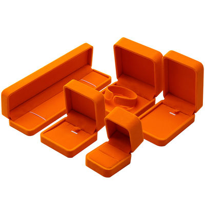 comprare Logo personalizzato Casella di gioielli di velluto arancione per imballaggi ad anello in plastica e velluto online manufacture