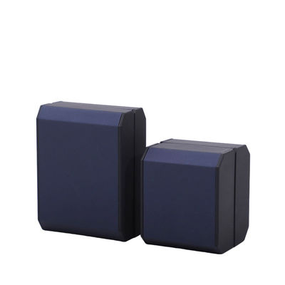 Contattaci per l'illuminazione a LED personalizzata