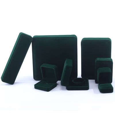 Cina Produzione all'ingrosso di alta gamma Scatola per collana e anello fatta a mano Confezione di gioielli Logo personalizzato Lussuosa scatola quadrata in velluto scamosciato verde scuro