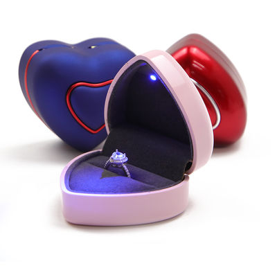 Gioielli Pacchetto Bianco LED Light Ring Box Dimensione personalizzata Hanhong OEM Display Case per gioielli