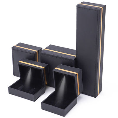 Scatola di gioielleria nera luce a LED per braccialetto deluxe con dimensioni personalizzate e lo stile più recente