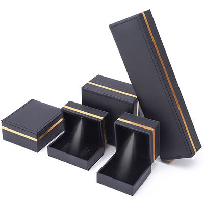 Scatola di gioielleria nera luce a LED per braccialetto deluxe con dimensioni personalizzate e lo stile più recente
