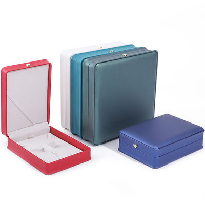 comprare Rectangle Handmade Hanhong Custom Logo Box Crown Design Luxurious PU Leather Box Collare Ring Gioielli Box online manufacture