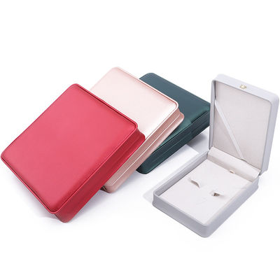 Rectangle Handmade Hanhong Custom Logo Box Crown Design Luxurious PU Leather Box Collare Ring Gioielli Box