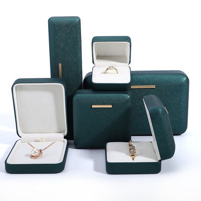 Scatola di gioielli di velluto personalizzata per braccialetti in cuoio PU orecchini e pendenti imballaggio