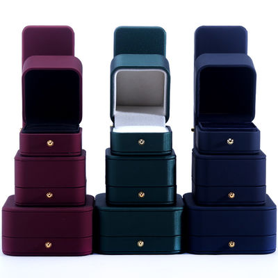comprare Confezione per gioielli con logo personalizzato Hanhong PU Scatola in cuoio per colletto Braccialetto Orecchini Anello online manufacture