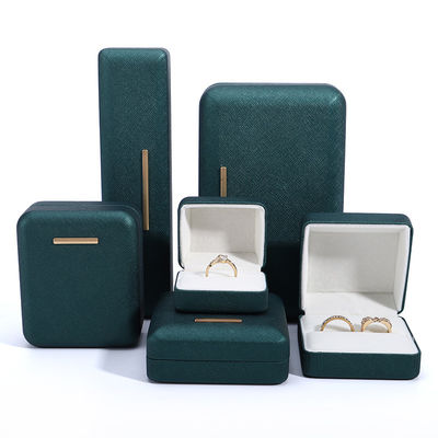 comprare Hanhong Green PU Leather Velvet Jewelry Box per il logo personalizzato e l'imballaggio di lusso online manufacture