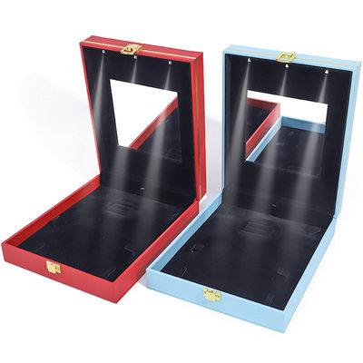 comprare Scatola di gioielli a luce a LED personalizzata per collane orecchini braccialetto set display online manufacture