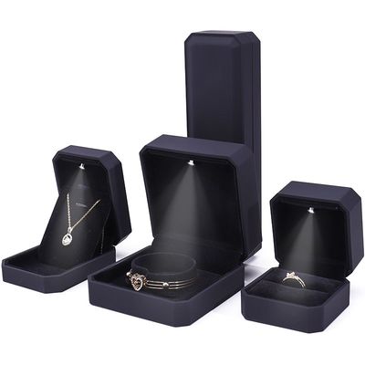 Nuovo logo personalizzato LED gioielleria display box per anelli collane braccialetti e orecchini
