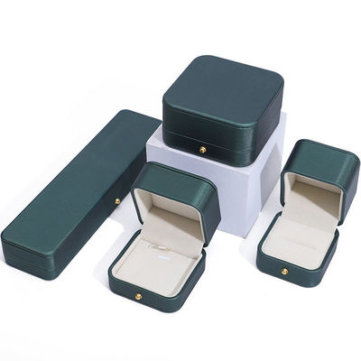 comprare Nuovo stile verde PU pelle gioielleria confezionamento scatola per collana di nozze orecchini anello online manufacture
