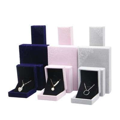 Materiale vellutato Hanhong Custom Embossed Red Jewelry Box per collana e anello 6*6*4.6cm