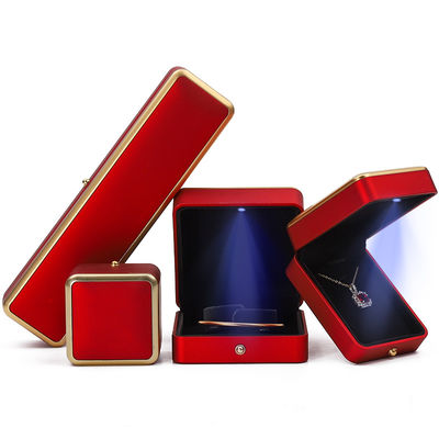 Luxury Red LED Light Up Gioielleria Scatola, Gioielleria Scatole di imballaggio Dimensioni personalizzate