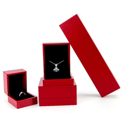 Dimensioni personalizzate Luxury Touch Cardboard Gioielli Scatola di imballaggio per braccialetto e anello