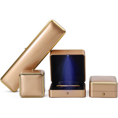 Logo personalizzato Light Gold LED Gioielleria Scatola Per Braccialetto Colletto Orecchini Anello Imballaggio