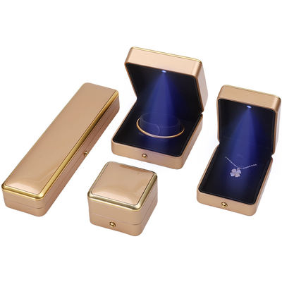 Logo personalizzato Light Gold LED Gioielleria Scatola Per Braccialetto Colletto Orecchini Anello Imballaggio