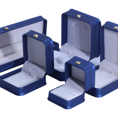 comprare Logo personalizzato PU pelle corona design gioielleria scatola set per blu braccialetto collana anello online manufacture