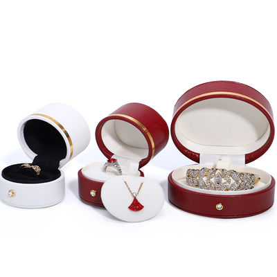 Casella di gioielli in pelle PU bianca di taglia personalizzata per piccoli viaggi portatile e funzionale
