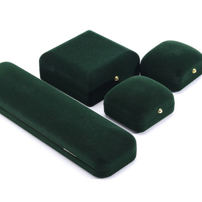 Prodotto all'ingrosso Gioielli di lusso fatti a mano Confezione in scatola Logo personalizzato personalizzato Alto livello Colletto verde scuro Bracciale orecchini Anello Confezione Casella di gioielli di velluto