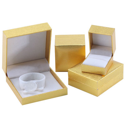 Manifattura all'ingrosso Casella di gioielli di lusso personalizzata Custom high end Colletto Bracciale Orecchini Anello set di gioielli Imballaggio carta cartonata giallo flip Gioielli con logo