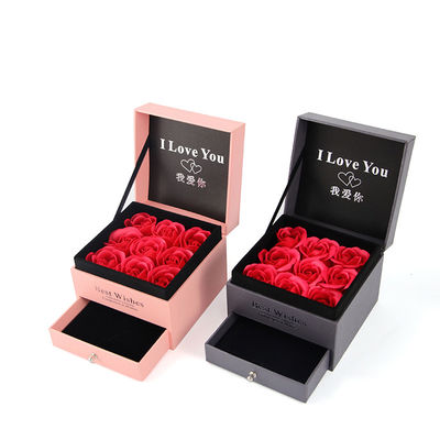 Dimensione personalizzata Luxury Quadratura Gioielleria Box Gioielleria Gift Wrapping Box Con Rose