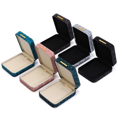 comprare Hanhong Custom Rounded Corner Moon Pattern Iron Box per donne in pelle nera in microfibra online manufacture