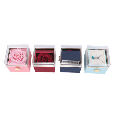 Confezione di gioielli per San Valentino