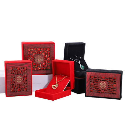 Fabbricazione a mano con taglia personalizzata Scatola di gioielli in legno per anelli Braccialetti Collare