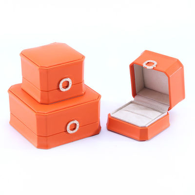 Scatola di imballaggio per gioielli in cuoio PU arancione quadrato per bracciale a collana e anello di nozze