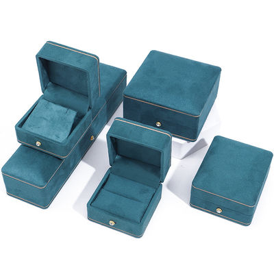 Prodotto all'ingrosso Casella di gioielli di lusso personalizzata personalizzata di alta qualità Colletto Bracciale Orecchini Anello set di gioielli Imballaggio Casella di gioielli blu velluto con logo