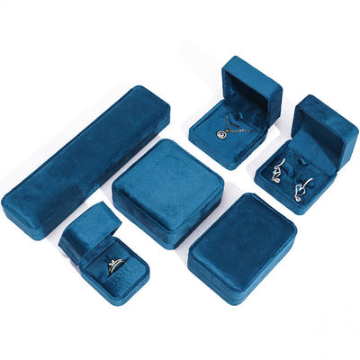 Prodotto all'ingrosso vendita calda Luxury Jewelry Box Personalized Custom logo high end Colletto Blu Bracciale Orecchini Anello Imballaggio Casella di gioielli di velluto