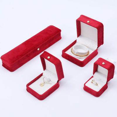Prodotto all'ingrosso imballaggio gioielli di lusso velluto scatola logo personalizzato collana bracciale orecchini anello imballaggio gioielli di velluto rosso scatola