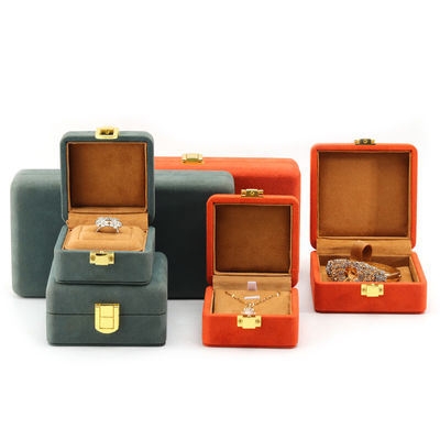 Soft Touch Velvet Jewelry Box Packaging Set Multi Color Per Lo Stoccaggio Di Orologi Di Lusso