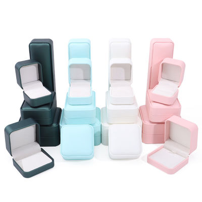 comprare Confezione per gioielli in cuoio in PU con tetto convesso multicolore online manufacture