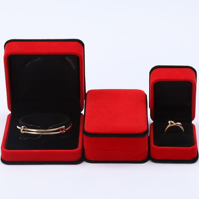comprare Casella di gioielli in velluto nobile fatta a mano anello d'angolo rotondo casella per bracciale per orecchie pendente online manufacture