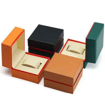 Cassa orologio in pelle PU resistente alla polvere con bordo interno rosso
