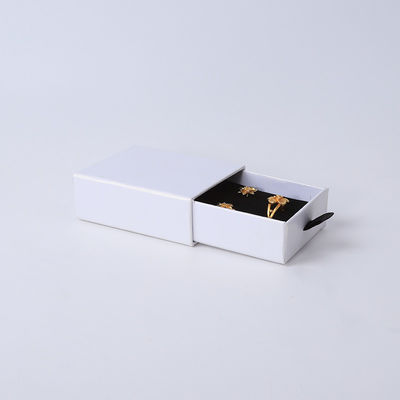 Manifattura all'ingrosso Eco-friendly regalo di alta qualità gioielleria scatola personalizzata anello personalizzato collana orecchino braccialetto imballaggio cartone bianco cassetto carta gioielleria scatola con logo