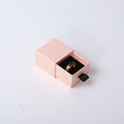 Manifattura all'ingrosso Eco-friendly regalo di alta qualità gioielleria scatola personalizzata anello personalizzato collana orecchino braccialetto imballaggio cartone rosa cassetto carta gioielleria scatola con logo