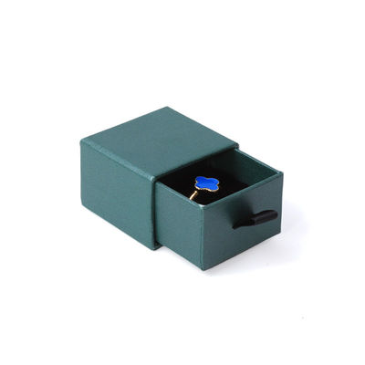 Manifattura all'ingrosso Eco-friendly regalo di alta qualità gioielleria scatola personalizzata anello personalizzato collana orecchino braccialetto imballaggio cartone verde carta cassetto gioielleria scatola con logo