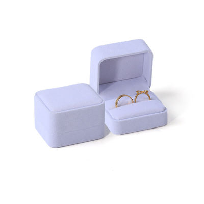 Produttore all'ingrosso Customized Luxury Jewelry Ring Box Personalized Custom logo Velvet Jewelry Engagement Ring Box Packaging Box