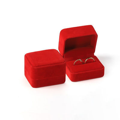 comprare Gioielli di lusso personalizzati in vendita all'ingrosso Scatola a doppio anello Logo personalizzato di velluto Gioielli rossi Anello di fidanzamento Scatola di imballaggio online manufacture