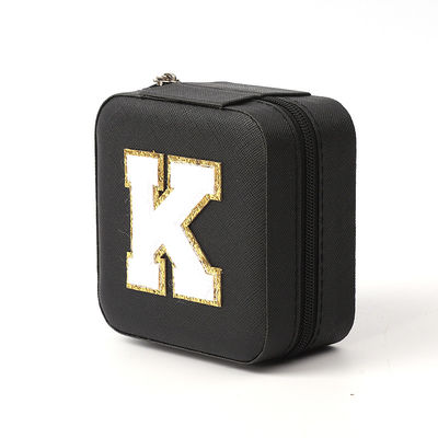 comprare Gioielleria di lusso Cassa di deposito regalo Logo personalizzato Portable Small Leather Black Organizer Travel Case online manufacture