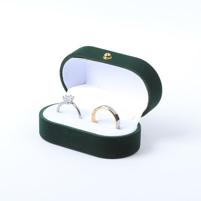 Prodotto all'ingrosso Gioielleria di lusso Scatola personalizzata Gioielli di velluto verde confezionamento matrimonio fidanzamento doppio anello Scatola con logo